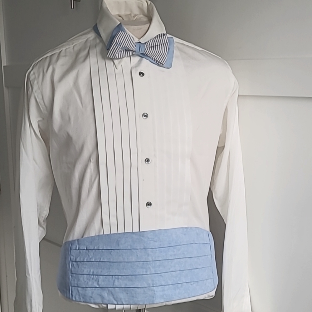 Seersucker bow tie, pocket square & solid blue cummerbund